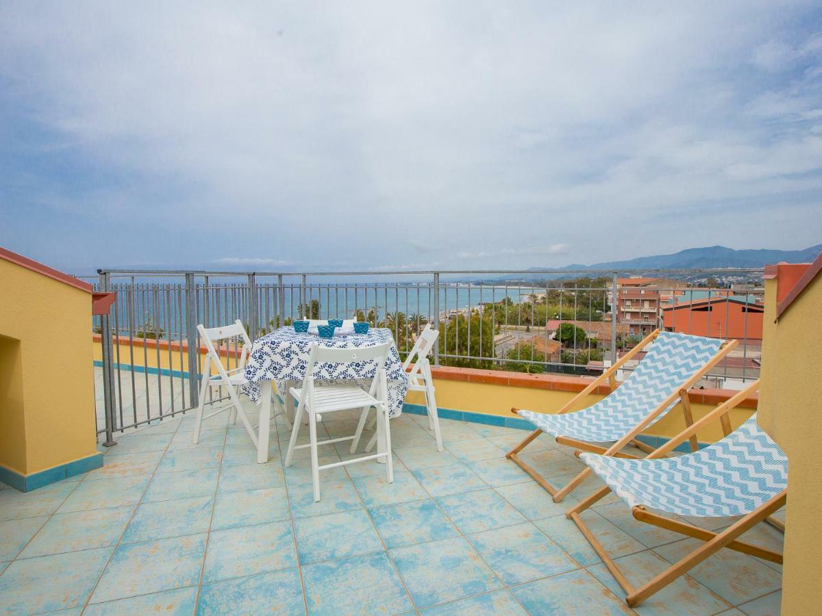 Golfo Di Tindari Apartments فالكوني المظهر الخارجي الصورة