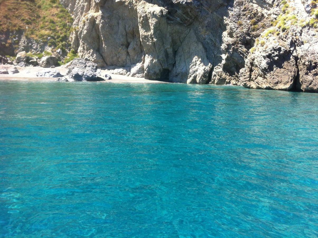 Golfo Di Tindari Apartments فالكوني المظهر الخارجي الصورة