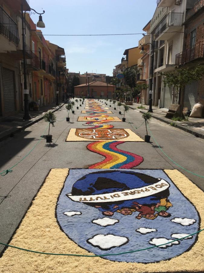 Golfo Di Tindari Apartments فالكوني المظهر الخارجي الصورة